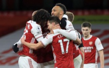 Premier League: Arsenal bat Newcastle, Aubameyang double buteur