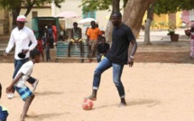 L’énorme don de Kalidou Koulibaly au Sénégal : Une cargaison de médicaments d’ambulances et de vivres