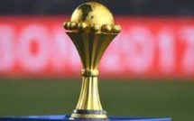 Le trophée de la CAN 2021 à Dakar, le 4 octobre