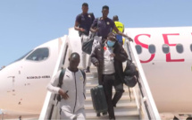 Les Lions sont arrivés à Dakar